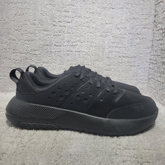 Crocs On the Clock Women's Size 9 Triple Black Slip Resistant Work Shoes 209476 - Picture 1 of 12